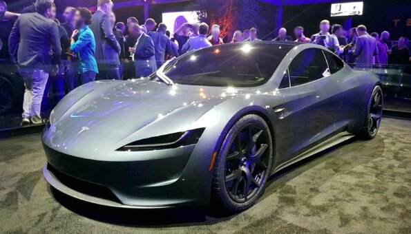 Prototipo del nuevo Tesla Roadster, cuya presentación se espera en agosto de 2026